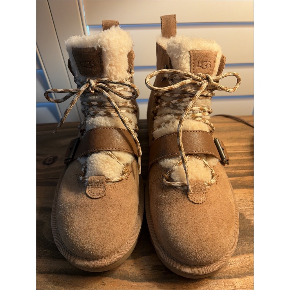 UGG CHESTNUT CLASSIC DUNE MINI SHEARLING SUEDE BOOTS, WOMEN US 8/ EUR 39